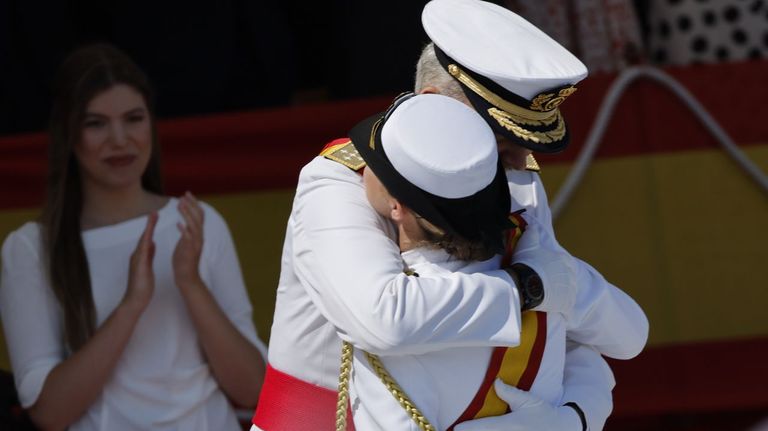 La princesa Leonor participa en los actos militares de la Escuela Naval de Marn