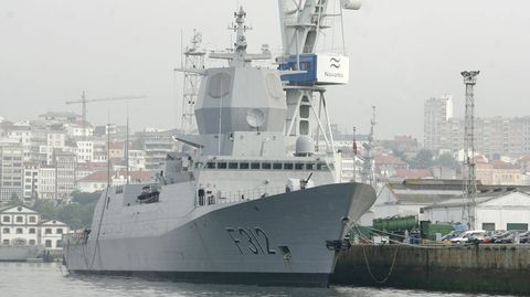 Una de las fragatas noruegas construidas en Ferrol, en foto de archivo