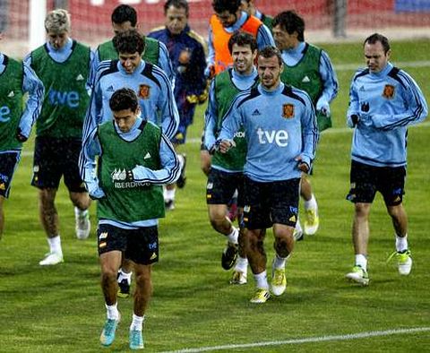 Los espaoles se entrenaron ayer en Las Rozas en una jornada muy lluviosa.