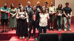 Foto de familia do arranque oficial do curso do Garaxe Herm�tico