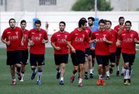 La pasada temporada la plantilla lemista tambi�n empez� a entrenar a finales de julio. 