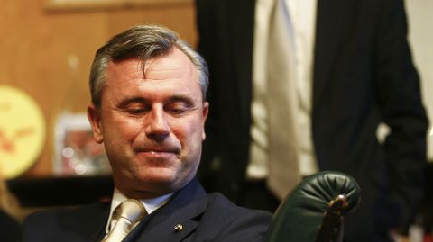 Hofer, siguiendo el escrutinio