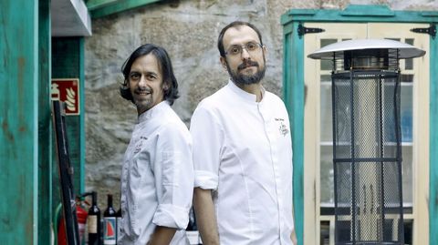 Kike Pi�eiro (a la izquierda) y Eloy Cancela (derecha), de A Horta d'Obradoiro.