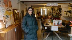 Rosal�a, en la tienda Trastero, en la avenida de Buenos Aires