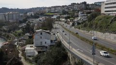 La vivienda okupada se encuentra en la Avenida da Pasaxe, en el entorno del Chuac