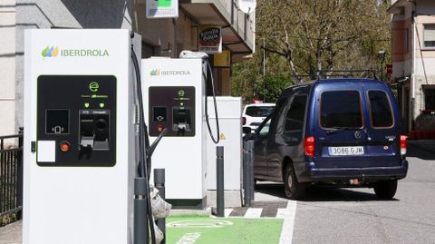 Punto de recarga de Iberdrola para coches el&eacute;ctricos en Lugo