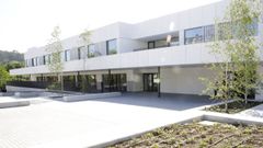 Centro intergeneracional de Arteixo, que alberga una residencia de mayores, un centro de d�a y una escuela infantil