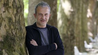 O escritor Marcos Lorenzo, en Ferrol. 