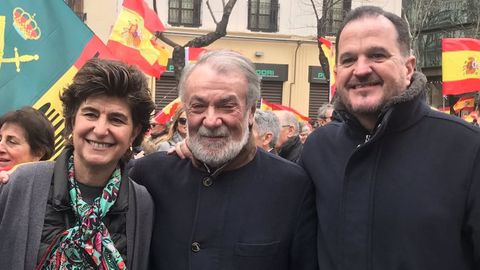 María San Gil, Mayor Oreja y Carlos Iturgaiz, en la manifestación de plaza Colón