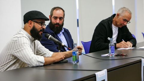 Presentación del poemario del argentino Diego Roel en Rianxo