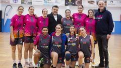 CB Laracha. El Laracha femenino vivieste domingo una gran fiesta en el municipal larachs. Gan por 75-31 al Compaa de Mara y el equipo termina la primera fase en el cuarto puesto de Primera gallega