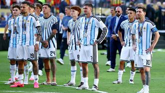 Los jugadores de Argentina, tras caer en la final contra Espa�a.