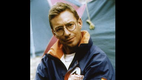 Manuel �lvarez, el alpinista asturiano que muri� hace ahora 25 a�os cuando escalaba un 'ochomil' en la cordillera Karak�rum