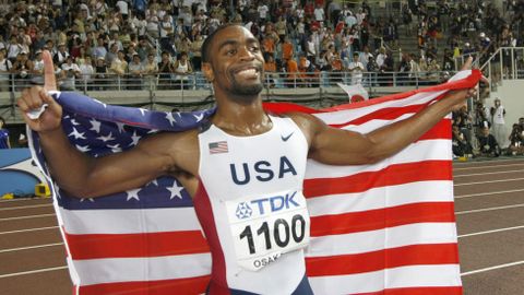 Tyson Gay, vencedor en los 100 metros de Osaka 2007