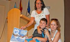 La familia de Samuel necesita diez mil euros para financiar su tratamiento m�dico.