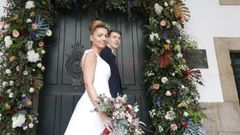 En la presentaci�n de la exposici�n de flores participaron hasta dos novios de pega