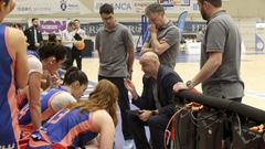 Lino L�pez, t�cnico del Baxi Ferrol