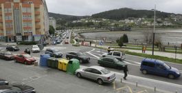 La reorganizacin del trfico en Viveiro se activ al filo de las ocho de la tarde de ayer, con desconcierto entre los conductores. 