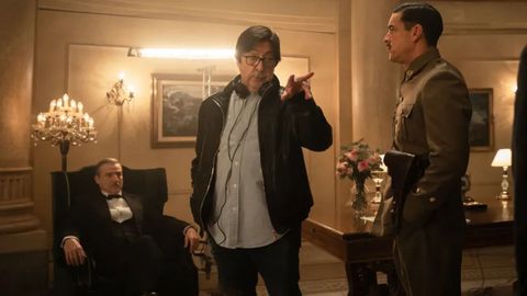 Manuel G�mez Pereira, durante el rodaje de �La cena�