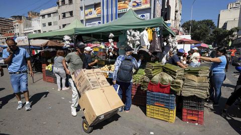 Mercado de alimentos en Quinta Crespo, Venezuela.
