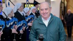 Manolo Lafuente recibe la medalla de oro del Real Oviedo