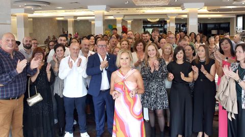 HOMENAJE JUBILACION DE MARISA LOJO NINE, DESPUES DE 51 AOS EN JEALSA FIESTA DE LOS COMPAEROS EN EL RESTAURANTE CHICOLINO