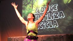 Ariadna Santana pasar hoxe por Carballo 