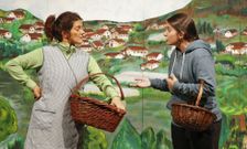 Xor� Teatro mostr� en Carballo el salto generacional entre dos mujeres con la obra <span lang= gl >Pementeiras</span>. 