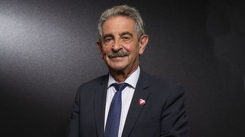 Miguel �ngel Revilla, presidente de Cantabria