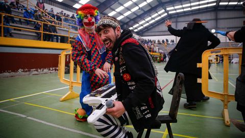 Concurso de disfraces en el carnaval de Outes.