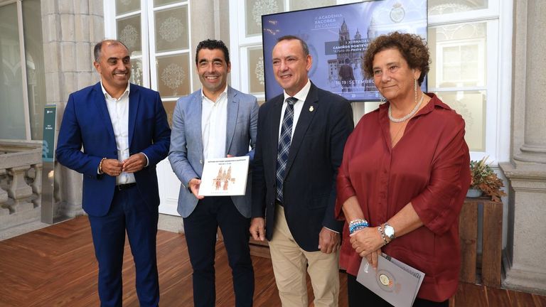 Presentaci�n de las jornadas en la Diputaci�n de Pontevedra