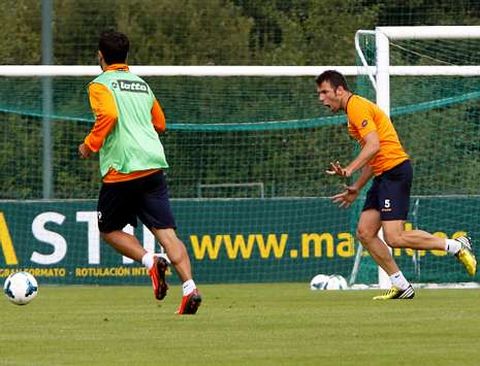 Marchena, que debut� el pasado domingo, sufre molestias en la pierna derecha.