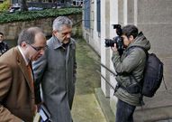 <span lang= es-es >El �nico imputado</span>. El Juzgado de instrucci�n n�mero dos de Ourense reabri� el caso de las depuradoras -que hab�a archivado en el a�o 2009- y ha imputado al jefe del servicio de Aguas y Medio Ambiente de la Diputaci�n, Javier Bobe. El PSOE, personado en el proceso, al igual que el BNG, tambi�n reclamado que haya imputaciones de responsables pol�ticos.