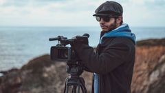 El director del documental, J.K �lvarez