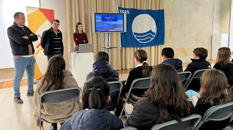 Charla sobre las banderas azules de Sanxenxo para un proyecto educativo nacional del SEK