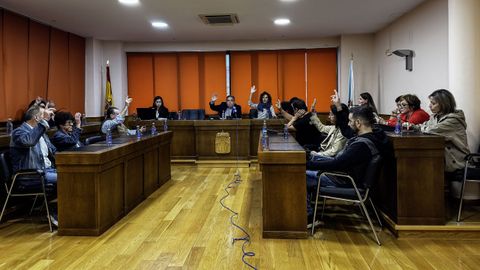 Pleno extraordinario del Concello de Vern del mes de octubre.
