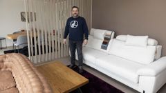 Jos� Antonio Mira, gerente de Muebles San Roque y Muebles San Juan.