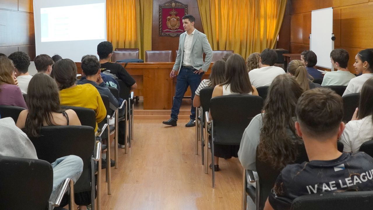 La Feira do Moble puso el foco en la inserción laboral de la FP