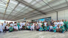 Foto de familia de los trabajadores del servicio de Digestivo del CHUO.