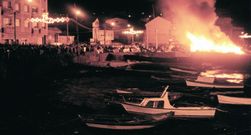 Fogueira da noite m�xica na zona moa�esa do Con hai uns anos. 