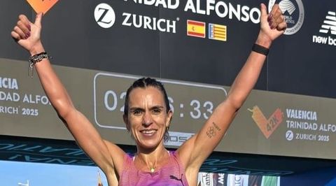 Ester Navarrete, minutos despus de cruzar la lnea de meta.