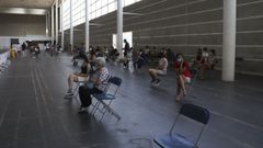 El recinto ferial de Pontevedra es uno de los dos grandes espacios donde se vacuna contra el covid en el �rea sanitaria