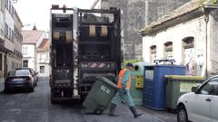 Imagen de un cambi�n de la basura en Pontecesures
