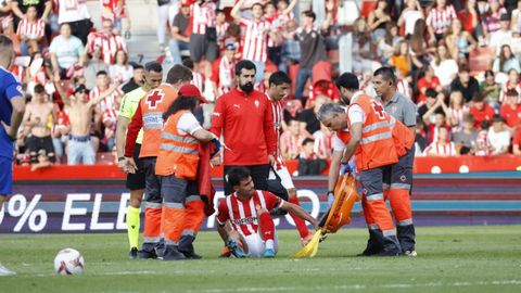Derbi asturiano entre el Real Sporting de Gijon y el Real Oviedo en El Molin�n
