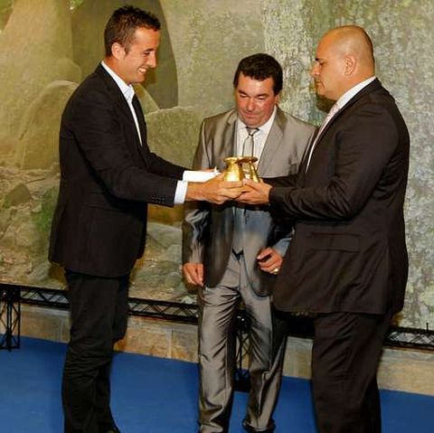 Entrega del Dolmen de Ouro del 2011 a la empresa Naturmaz.