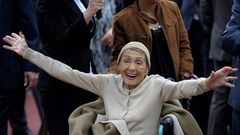 Fotograf�a de archivo tomada el 5 de septiembre de 2011 que muestra a la actriz Luise Rainer, de origen jud�o-alem�n pero nacionalizada estadounidense y residente en Londres, tras recibir su estrella dorada en el bulevar de las estrellas en Berl�n (Alemania)
