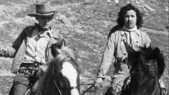 Fotograma del filme �Los caballos mueren al amanecer�.
