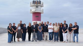 �ngeles V�zquez en la visita al faro de Cabo Ortegal.