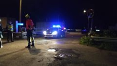 Imagen del operativo de b�squeda desplegado el jueves por la noche en la zona de Cangas, en Foz. Adem�s de Guardia Civil, Polic�a Local, Protecci�n Civil y GES de Cervo, participaron familiares