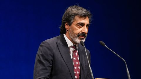 Juan del Val, el domingo en el preg�n de la Feria de Abril en el Teatro de la Maestranza